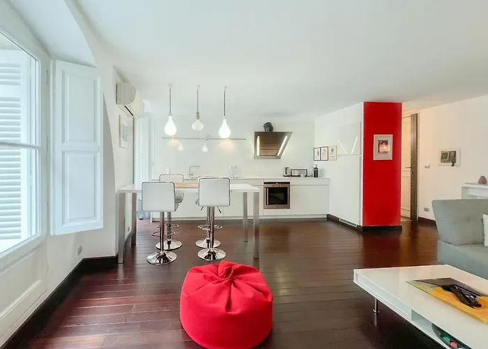 2 Avec Terrassse En Hyper Centre Apartamento Burdeos